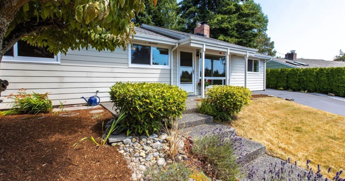 Pelican Place Flexible Four Bedroom Rambler for Rent in Shoreline